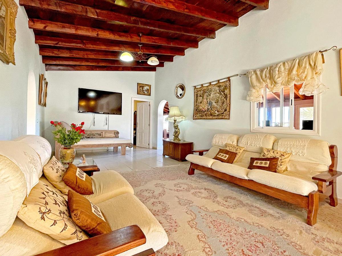 Exquisite Rural House With Garden, Pool And Sea Views Villa Arico Viejo Dış mekan fotoğraf