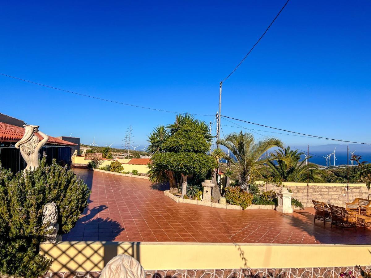 Exquisite Rural House With Garden, Pool And Sea Views Villa Arico Viejo Dış mekan fotoğraf
