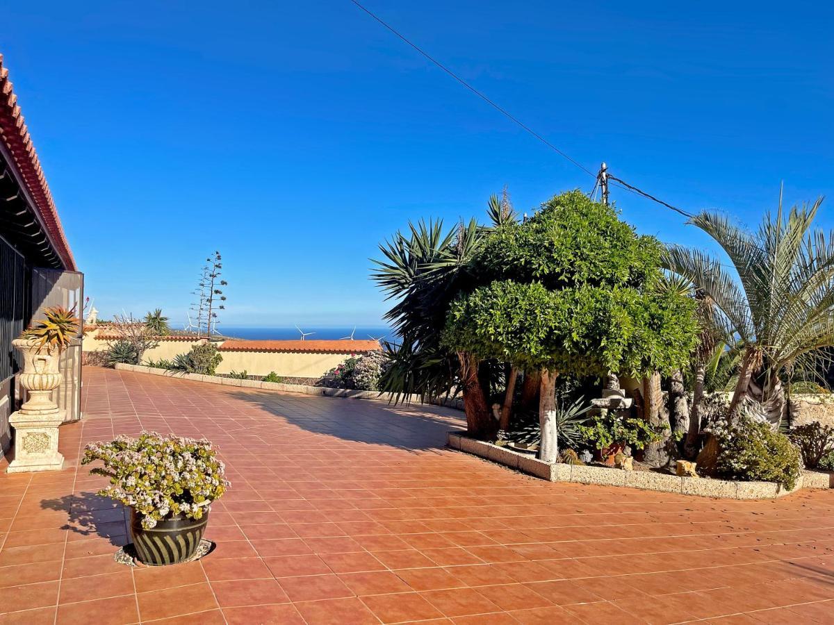 Exquisite Rural House With Garden, Pool And Sea Views Villa Arico Viejo Dış mekan fotoğraf