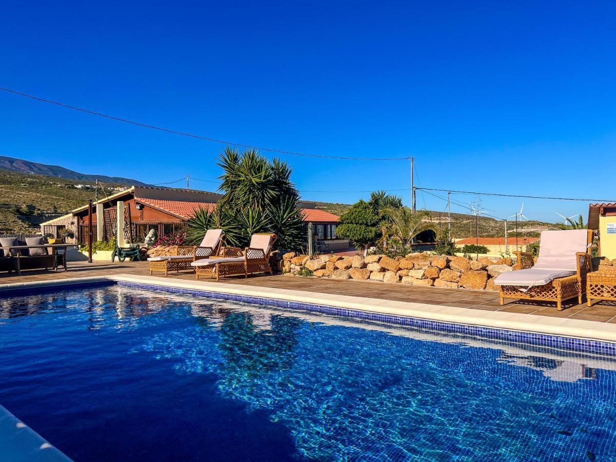 Exquisite Rural House With Garden, Pool And Sea Views Villa Arico Viejo Dış mekan fotoğraf