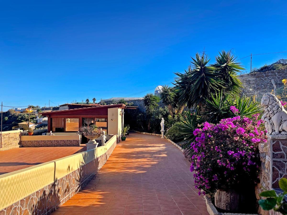 Exquisite Rural House With Garden, Pool And Sea Views Villa Arico Viejo Dış mekan fotoğraf