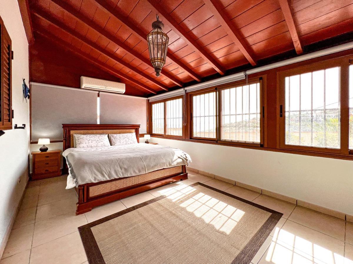 Exquisite Rural House With Garden, Pool And Sea Views Villa Arico Viejo Dış mekan fotoğraf