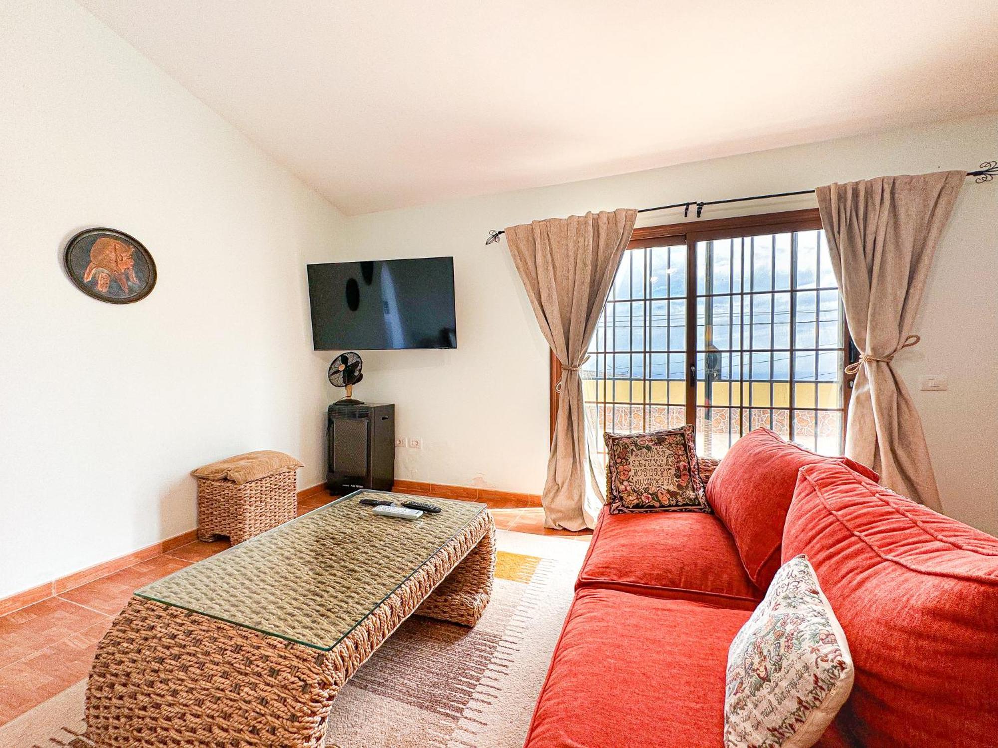 Exquisite Rural House With Garden, Pool And Sea Views Villa Arico Viejo Dış mekan fotoğraf